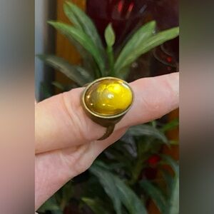 NEW Yellow cabochon brass ring (1)
